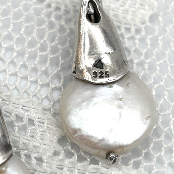 W1269 Rare Vintage Silpada 925 Sterling Silver Coin Pearl Earrings VHTF - Picture 10 of 10